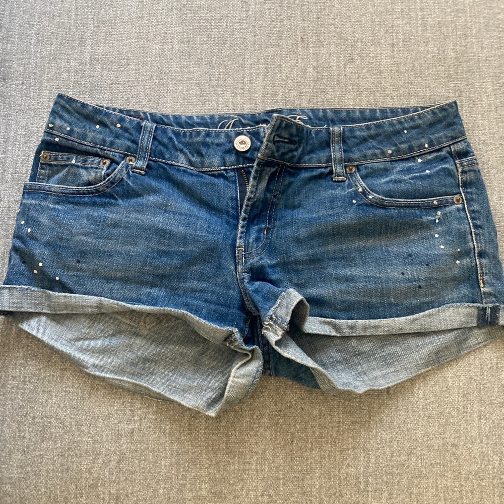 American Eagle cut off denim shorts